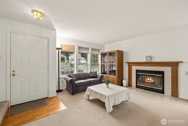 12928 SE 217th Place, Kent, WA 98031