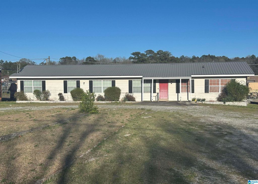 1460 1ST AVENUE SW, Jacksonville, AL 36265