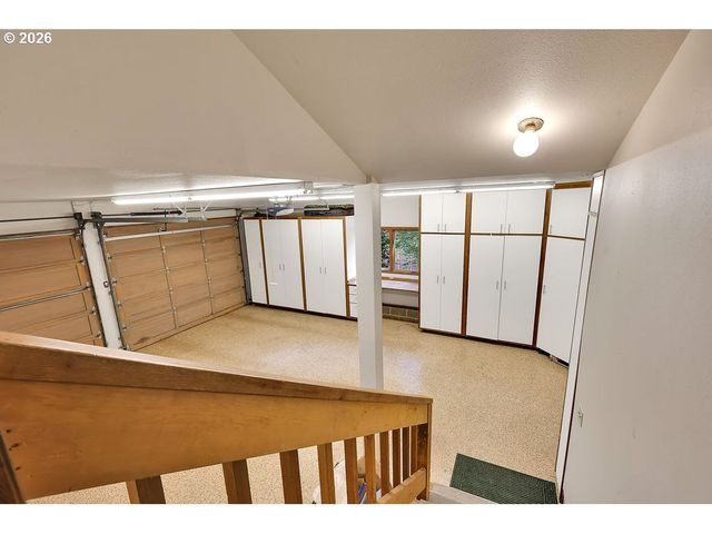 2677 GARFIELD St, Eugene, OR 97405