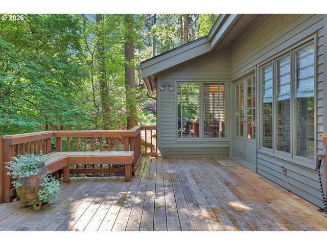 2677 GARFIELD St, Eugene, OR 97405