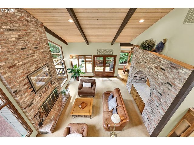 2677 GARFIELD St, Eugene, OR 97405
