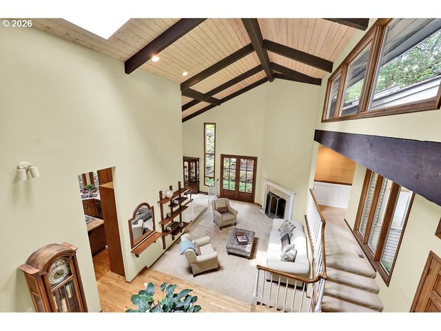 2677 GARFIELD St, Eugene, OR 97405
