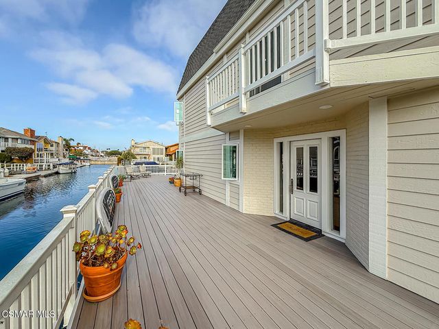 2014 Peninsula Road, Oxnard, CA 93035