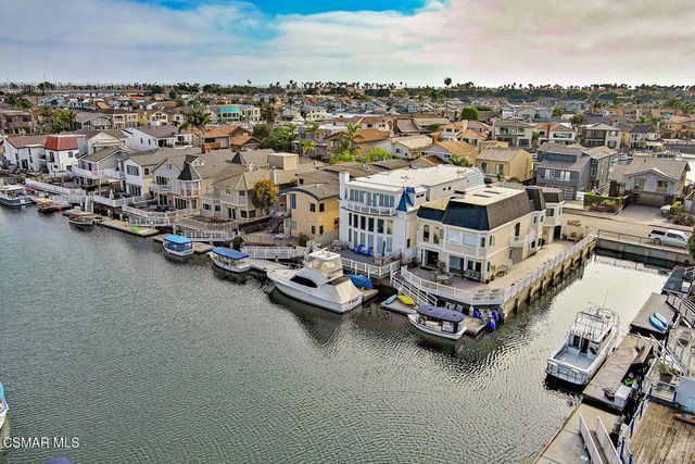 2014 Peninsula Road, Oxnard, CA 93035