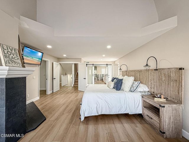 2014 Peninsula Road, Oxnard, CA 93035