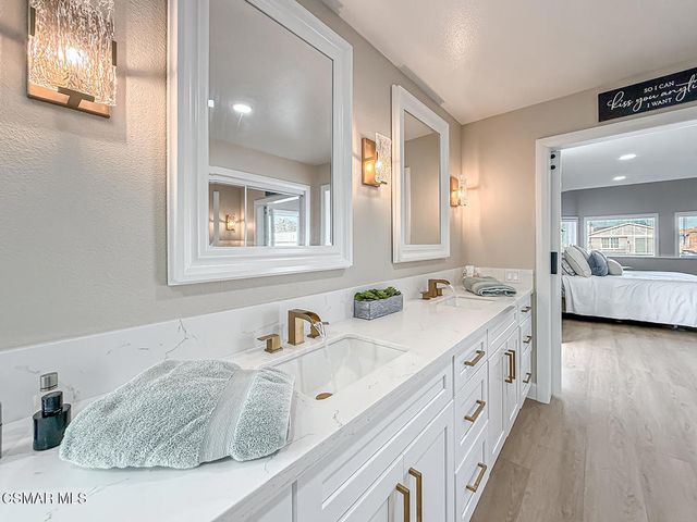 2014 Peninsula Road, Oxnard, CA 93035