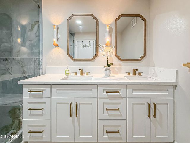 2014 Peninsula Road, Oxnard, CA 93035