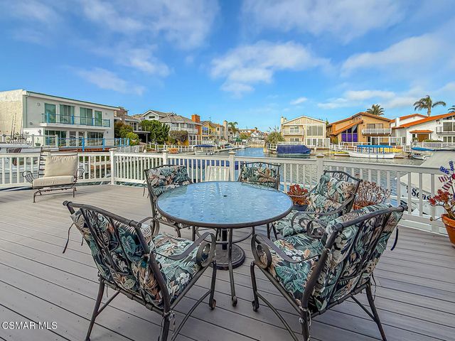 2014 Peninsula Road, Oxnard, CA 93035