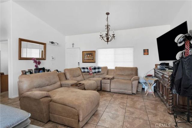 21156 Pinot Court, Apple Valley, CA 92308
