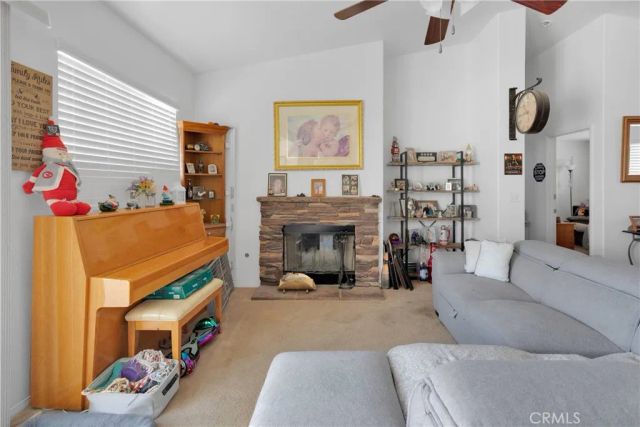 21156 Pinot Court, Apple Valley, CA 92308