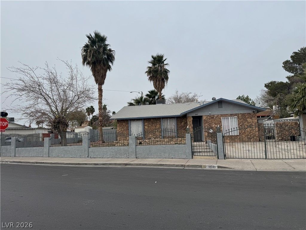 3643 Indios Avenue, Las Vegas, NV 89121 — exterior