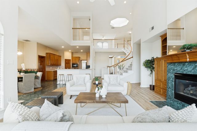 1119 Shallow Bend Drive, Desoto, TX 75115