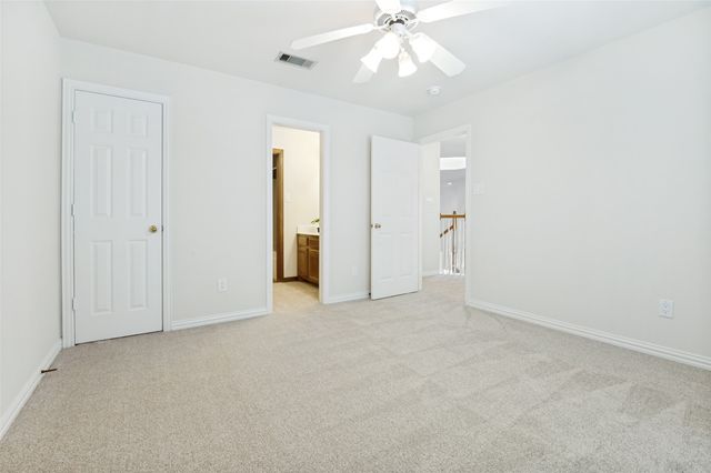 1119 Shallow Bend Drive, Desoto, TX 75115