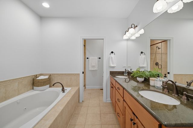 5616 Durand Drive 5616, Downers Grove, IL 60516