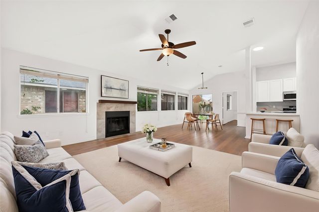 2927 Walnut Springs Drive, Katy, TX 77449