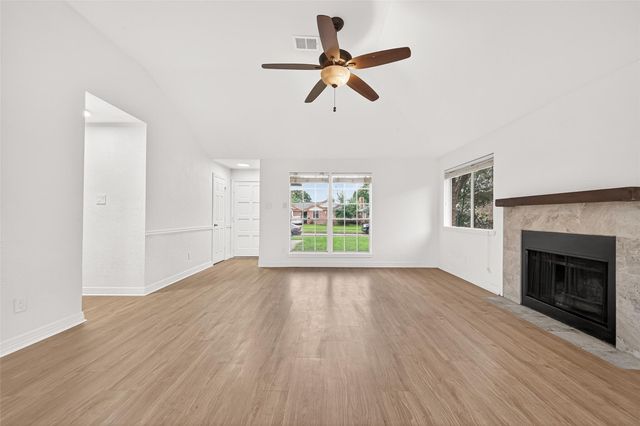 2927 Walnut Springs Drive, Katy, TX 77449