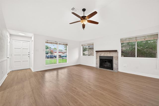 2927 Walnut Springs Drive, Katy, TX 77449