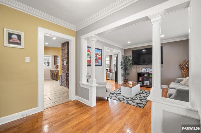 389 Colfax Avenue, Clifton, NJ 07013