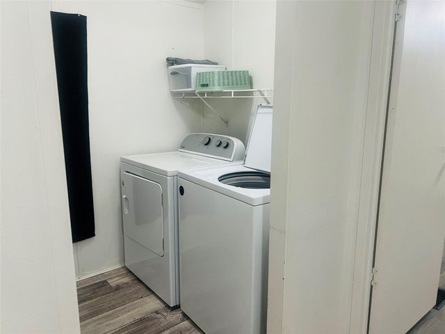 2106 Avenue C, Rosenberg, TX 77471