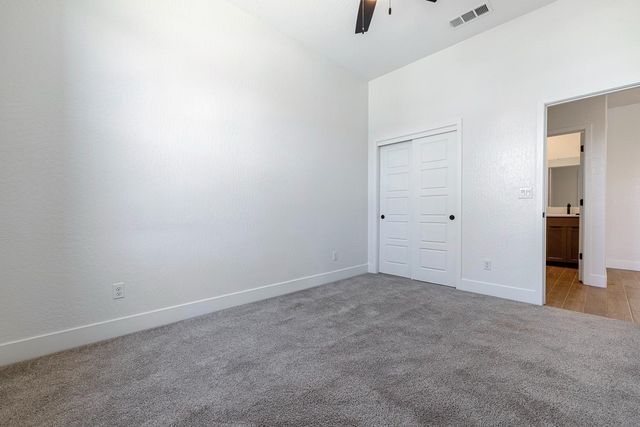 7153 E Harvard Avenue, Fresno, CA 93737
