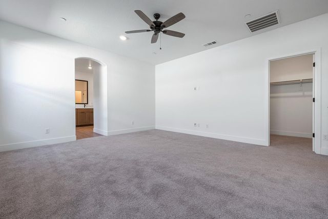 7153 E Harvard Avenue, Fresno, CA 93737
