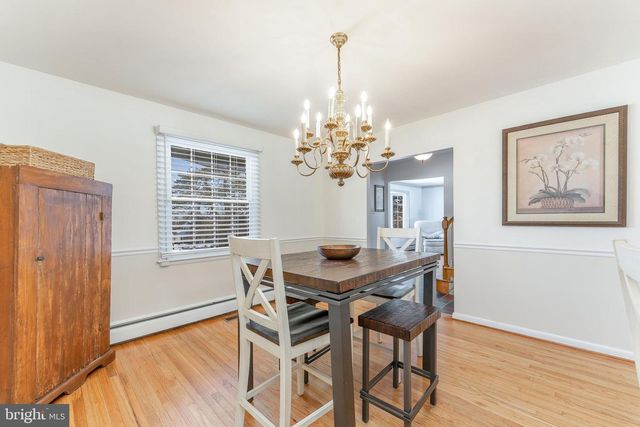 608 DOLORES DR, Broomall, PA 19008