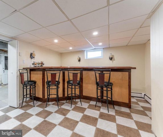 608 DOLORES DR, Broomall, PA 19008