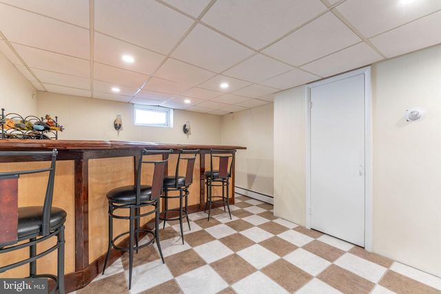 608 DOLORES DR, Broomall, PA 19008