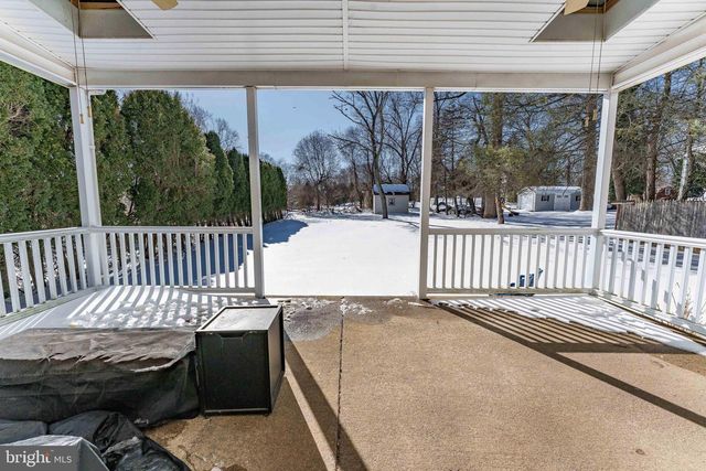 608 DOLORES DR, Broomall, PA 19008