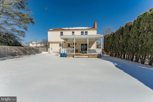 608 DOLORES DR, Broomall, PA 19008