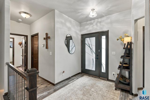 3604 E Prairie Wind St Street, Sioux Falls, SD 57108
