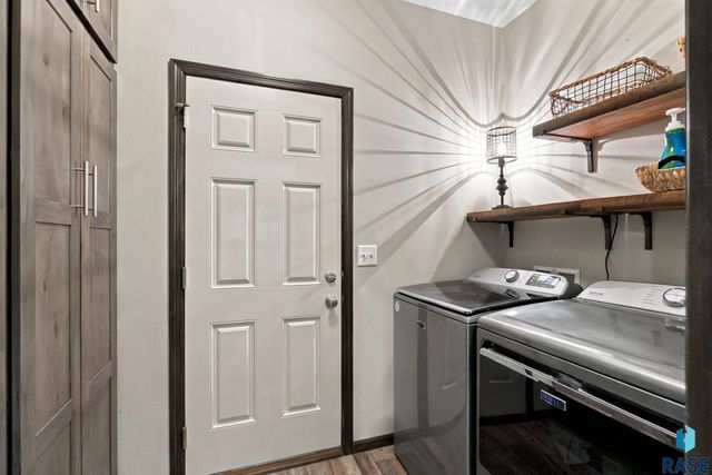 3604 E Prairie Wind St Street, Sioux Falls, SD 57108