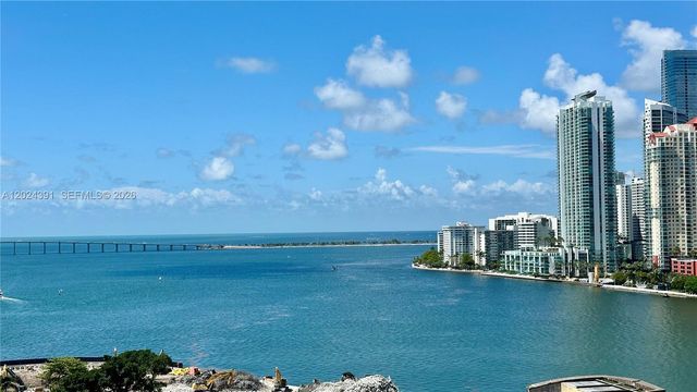 520 Brickell Key Dr A1615, Miami, FL 33131