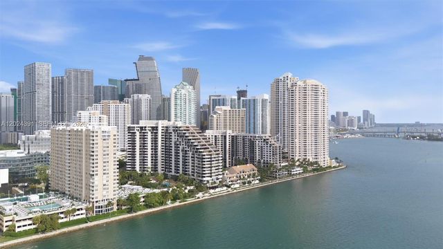 520 Brickell Key Dr A1615, Miami, FL 33131