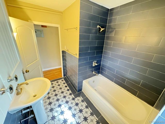3905 E 2nd Ave 2, Denver, CO 80206