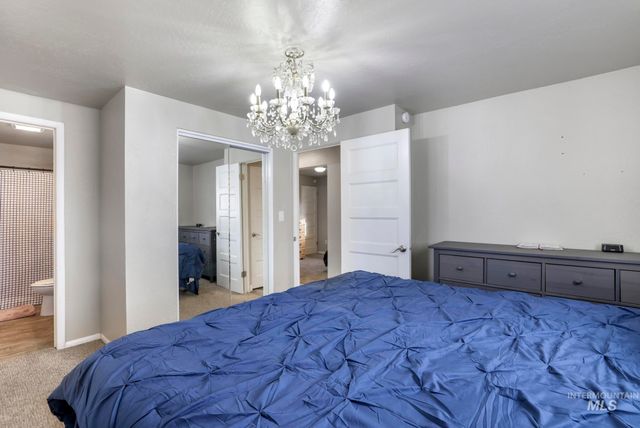 1705 Maplewood Dr, Twin Falls, ID 83301