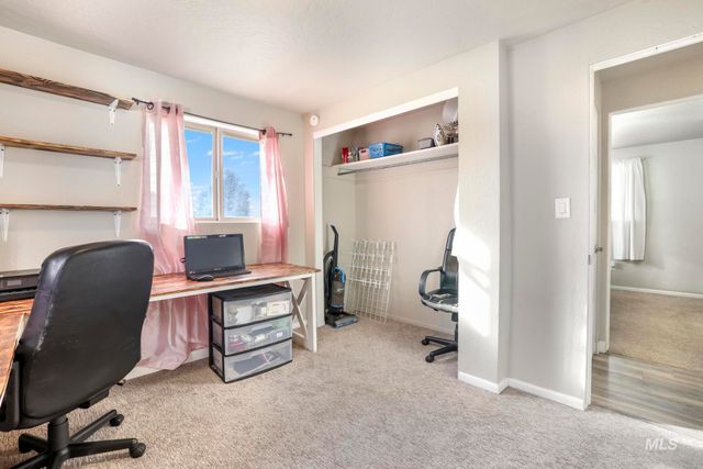 1705 Maplewood Dr, Twin Falls, ID 83301