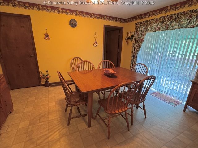 308 Greenbriar Estates, Point Pleasant, WV 25550