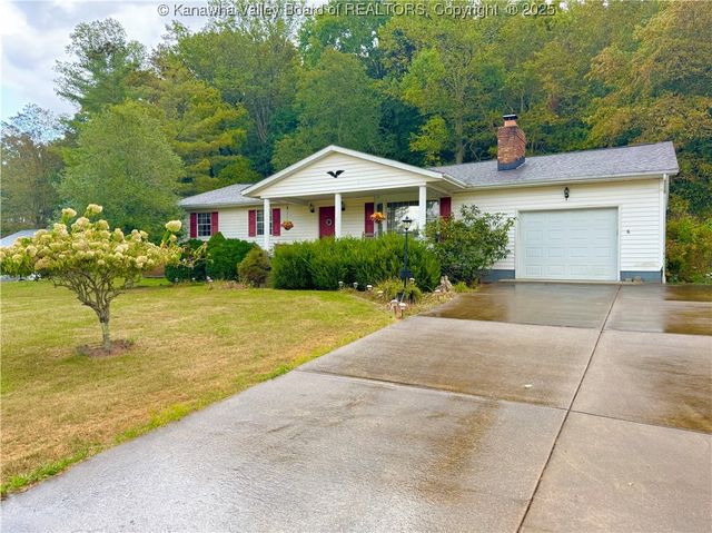 308 Greenbriar Estates, Point Pleasant, WV 25550