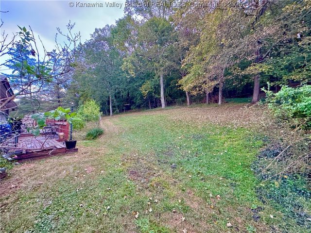 308 Greenbriar Estates, Point Pleasant, WV 25550