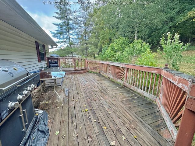 308 Greenbriar Estates, Point Pleasant, WV 25550