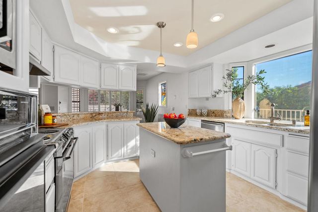 9520 Ekwanok Drive, Desert Hot Springs, CA 92240