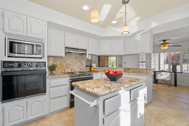 9520 Ekwanok Drive, Desert Hot Springs, CA 92240