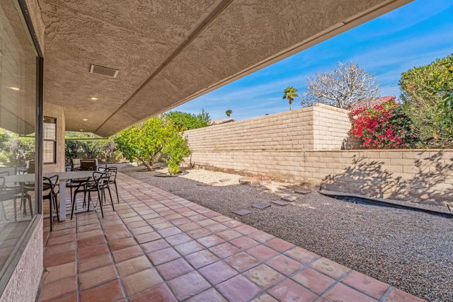9520 Ekwanok Drive, Desert Hot Springs, CA 92240
