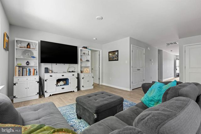 20548 SMITHFIELD CIR, Milford, DE 19963