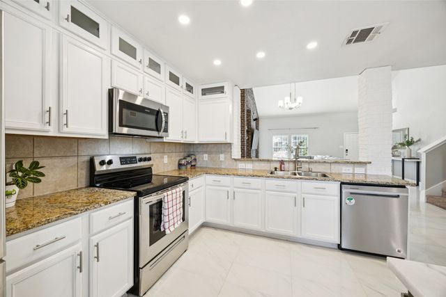 796 Platinum Drive, Princeton, TX 75407