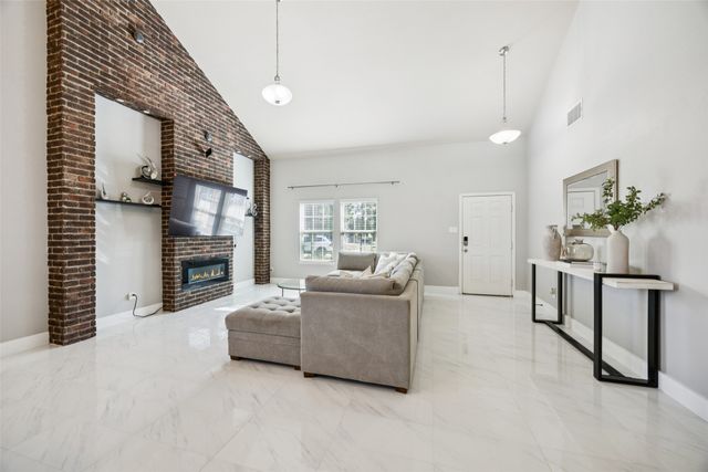 796 Platinum Drive, Princeton, TX 75407