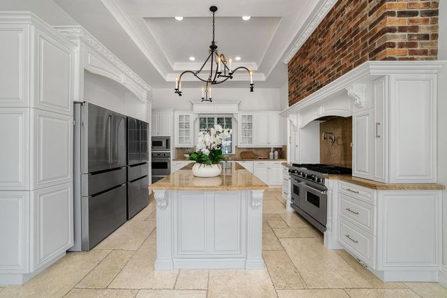 17130 Avenue Le Rivage, Boca Raton, FL 33496