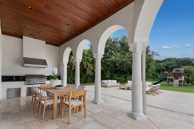 17130 Avenue Le Rivage, Boca Raton, FL 33496
