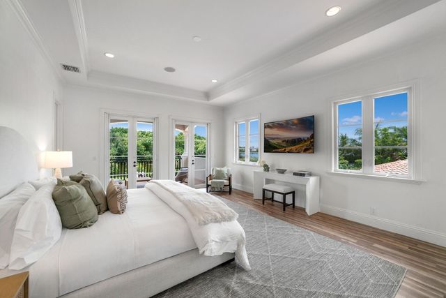 17130 Avenue Le Rivage, Boca Raton, FL 33496